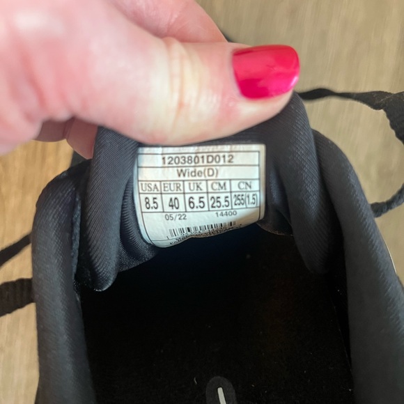 Brooks Ghost 15 Women’s Black and White Walking Running Shoes -size 8.5 - Picture 12 of 12